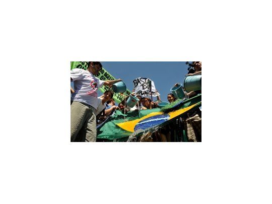 Brasil: multitudinaria protesta contra la corrupción en el Día de la Independencia