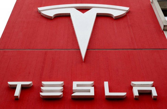 Tesla Motors shares suffered a memorable fall.  