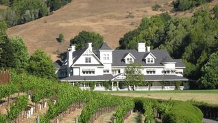 Skywalker Ranch sirve como espacio de trabajo para el cineasta George Lucas.
