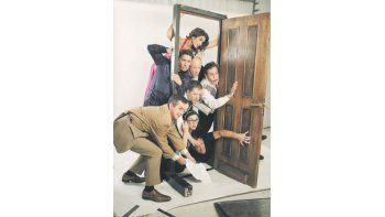 ámbito.com | Reveses. Los traspiés de una compañía teatral como argumento.