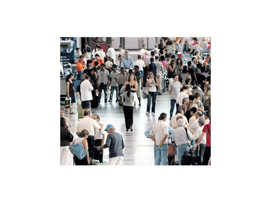 ¿Está en crisis el turismo receptivo en la Argentina?