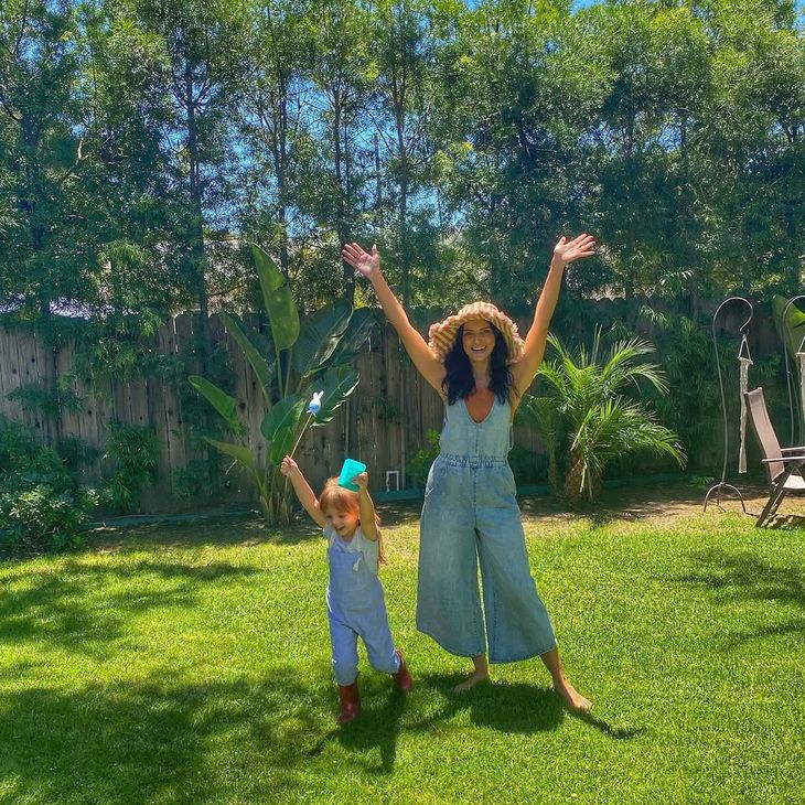 Aislinn Derbez y su hija Kailani Aislinn Derbez y su hija Kailani