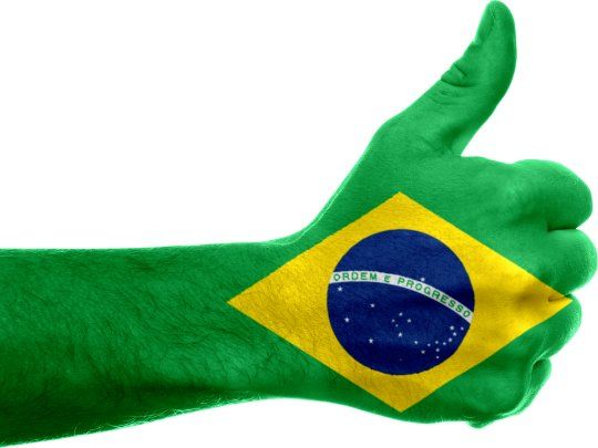 Brasil bandera mano