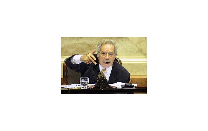 Felipe Solá