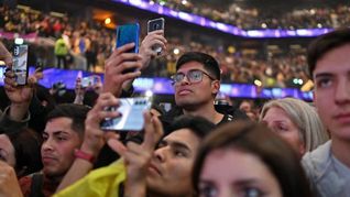 Jóvenes, redes y espacio público: las nuevas formas de participación ya no pasan solo por la militancia tradicional. Jóvenes, redes y espacio público: las nuevas formas de participación ya no pasan solo por la militancia tradicional.