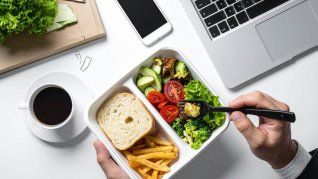 El lanzamiento también incorpora al sector gastronómico, que puede encontrar en los beneficios corporativos un canal adicional de ventas. El lanzamiento también incorpora al sector gastronómico, que puede encontrar en los beneficios corporativos un canal adicional de ventas.