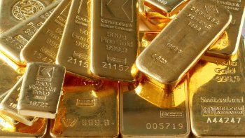 cedears de mineras se dispararon con fuerza: ¿es momento de invertir en oro?