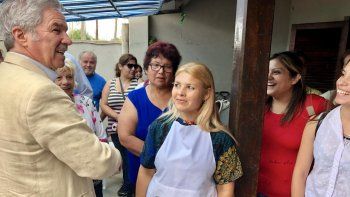 felipe sola: macri apago la luz, la esperanza y la felicidad