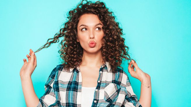8 trucos para eliminar el frizz de tu pelo