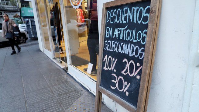 Pese a los descuentos y mejor financiamiento, el consumo sigue retraído.&nbsp;