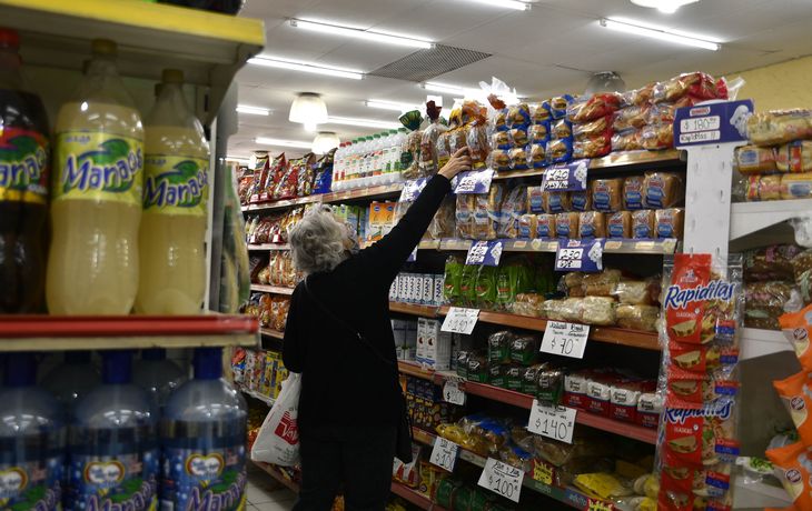 Alimentos ya suben más de 4% y la inflación de mayo superaría el 5%