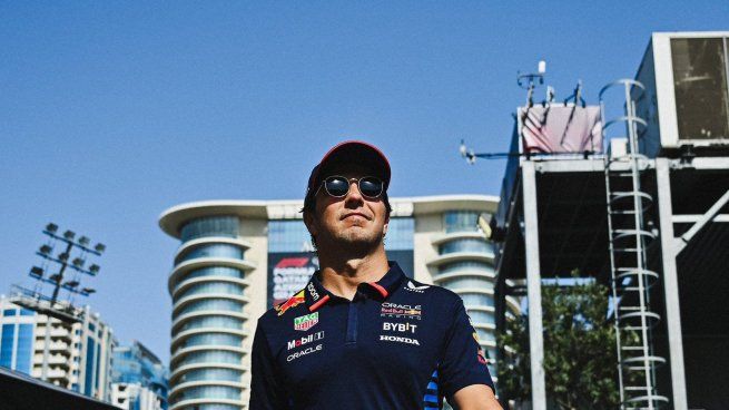 Sergio Checo Pérez buscará revancha este fin de semana con su Red Bull cuando corra en el Gran Premio de Singapur.