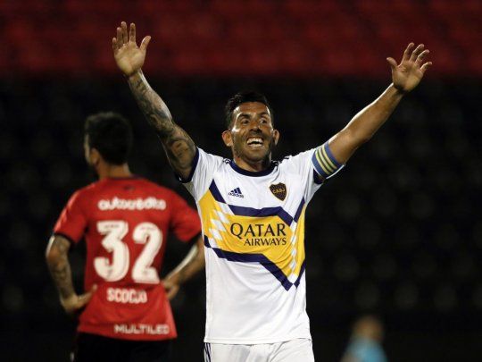 Sonrisa: Tevez metió un gol, generó varias chances y redondeó un buen partido.