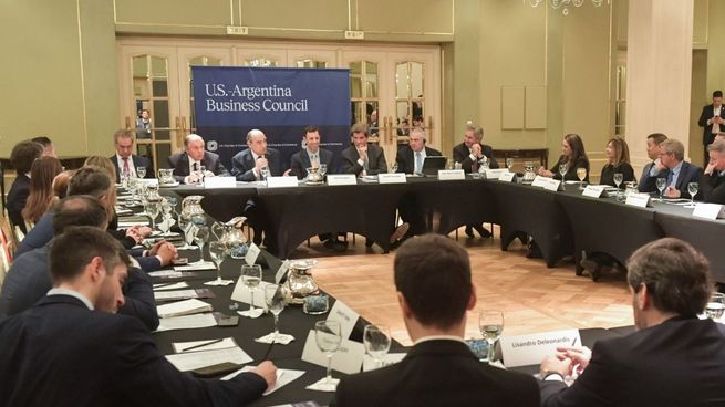El jefe de Gabinete, Guillermo Francos, durante su exposición ante el Argentina Business Council.&nbsp;