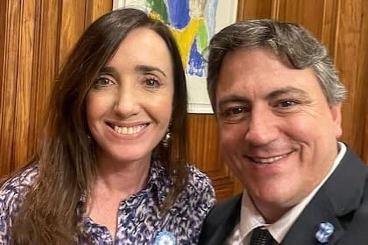 Francisco Paoltroni junto a la vicepresidenta Victoria Villarruel. Francisco Paoltroni junto a la vicepresidenta Victoria Villarruel.