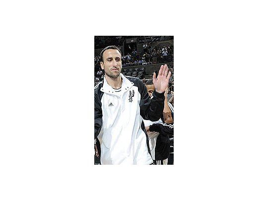 Emanuel Ginobili marcó 4 puntos en la derrota de Sna Antonio Spurs frente a Houston Rockets.