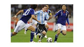 ámbito.com | Argentina dependió mucho de Lionel Messi, pero no le alcanzó para dar vuelta el resultado adverso ante los japoneses.