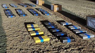 La AFIP descubrieron 53 paquetes de cocaína.