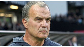 Marcelo Bielsa pasa horas difíciles en Lille.