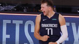 Surprise for the historic Doncic pass to the Lakers. Surprise for the historic Doncic pass to the Lakers.