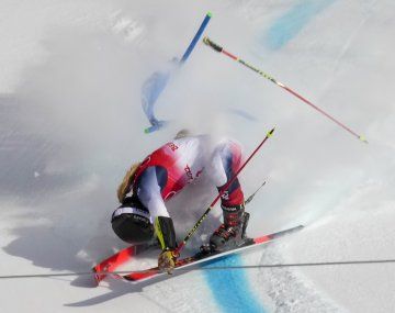 Nina OBrien sufrió la fractura de tibia y peroné durante la competencia de Esquí en Beijing 2022.