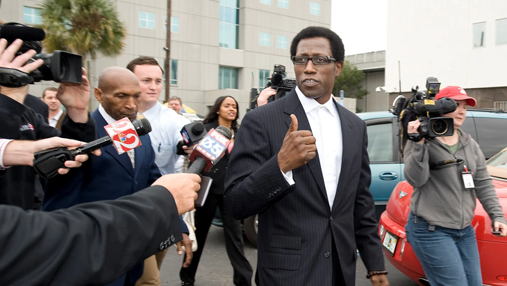 Snipes no pudo evitar ser arrestado por no poder administrar bien sus millones.