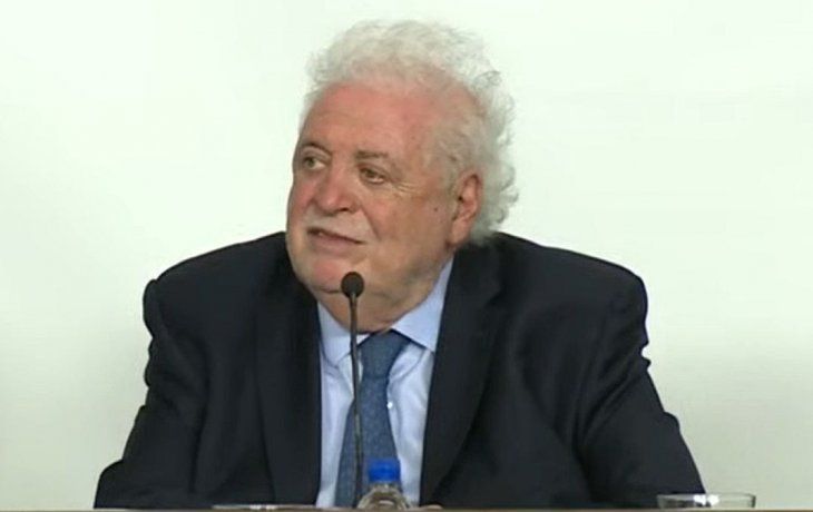 El ministro de Salud, Gin&eacute;s Gonz&aacute;lez Garc&iacute;a llam&oacute; a no tener p&aacute;nico frente al coronavirus.&nbsp;