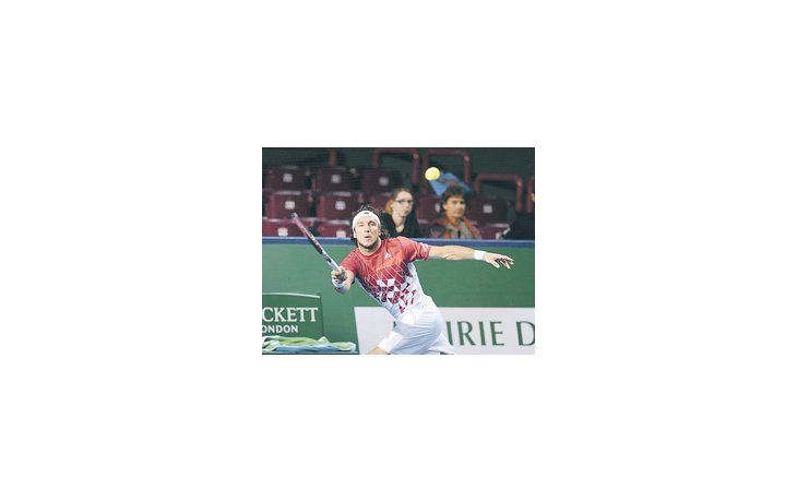Fue un debut sin fisuras el de Mónaco en el torneo parisino. Hoy buscará prolongarlo ante el local Simon, quien jugará sus últimas fichas por ingresar al Masters de Londres.