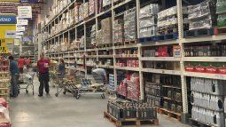El listado de productos fue elaborado teniendo en cuenta los espacios reducidos que suelen tener los comercios minoristas e incluyen 22 productos de almacén, 8 variedades de pañales, 6 bebidas, 10 artículos de limpieza y 13 de perfumería.&nbsp;