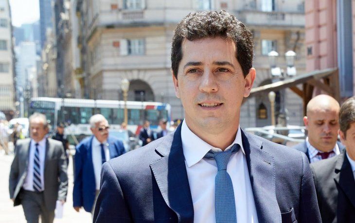 Wado de Pedro viaja a España para reunirse con funcionarios y participar de evento tecnológico.