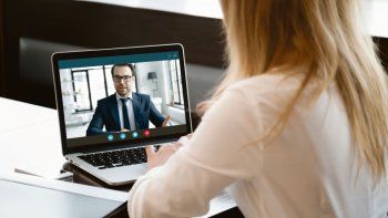 10 errores que no se pueden cometer en una entrevista laboral (y menos virtual)