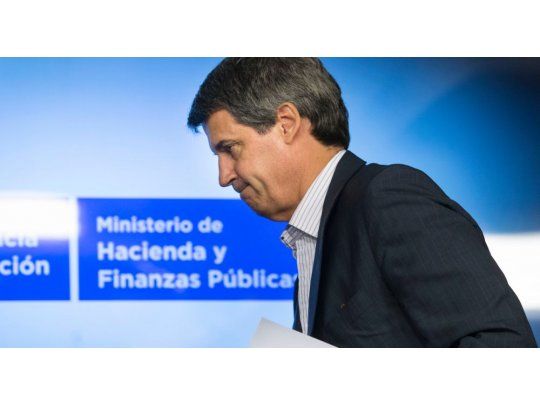 El ministro de Hacienda y Finanzas, Alfonso Prat Gay, deja el Gobierno nacional.