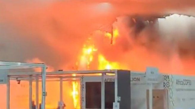 Momento del incendio en Belém, Brasil.&nbsp;