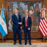 Scott Bessent y Luis Caputo, el cogbierno económico de la Argentina. Scott Bessent y Luis Caputo, el cogbierno económico de la Argentina.