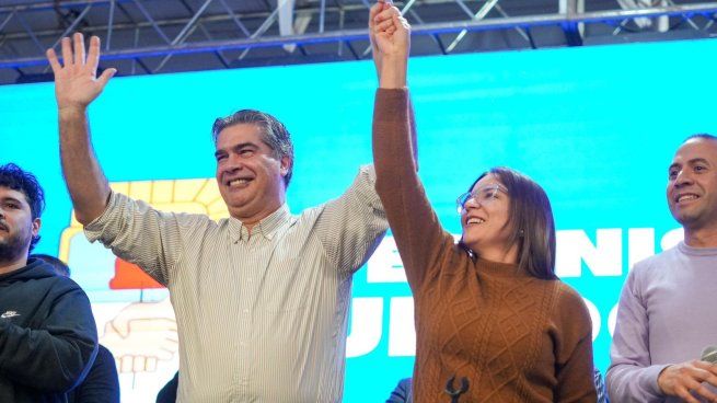 Capitanich competirá por alcanzar una banca en el Senado.