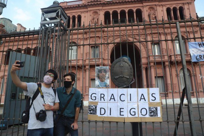 El homenaje para Diego Maradona también se realizó en Casa Rosada.