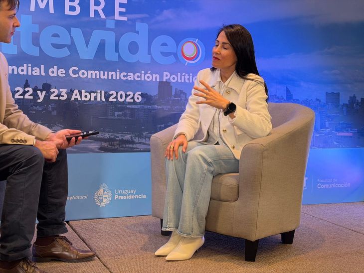 Luisa González dialogó con Ámbito tras llegar desde Barcelona, donde participó de la reunión de líderes progresistas. Luisa González dialogó con Ámbito tras llegar desde Barcelona, donde participó de la reunión de líderes progresistas.