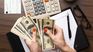 Analysts expect the dollar to close the month at 39 pesos and expect a dollar just above 40 pesos in December. Analysts expect the dollar to close the month at 39 pesos and expect a dollar just above 40 pesos in December.