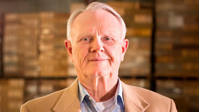 El granjero estadounidense produce millones de semillas para los campos de todo el mundo.