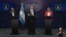 Luis Caputo, Manuel Adorni y Alejandra Monteoliva durante la conferencia.