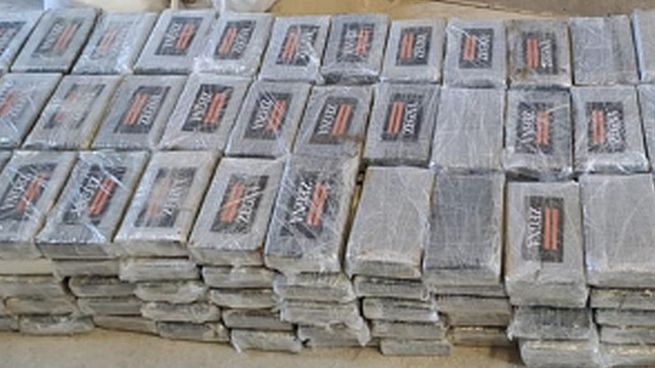 Los 200 envoltorios que contenían 221 kilos de cocaína y partieron desde el puerto de Zárate.