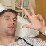 el dibu martinez llevo tranquilidad luego de su operacion y anticipo su regreso
