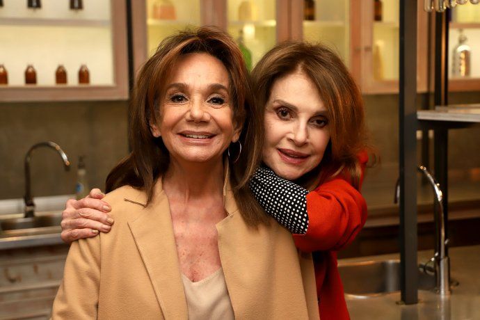 Ana Mar&iacute;a Picchio junto a Leonor Benedetto.&nbsp;