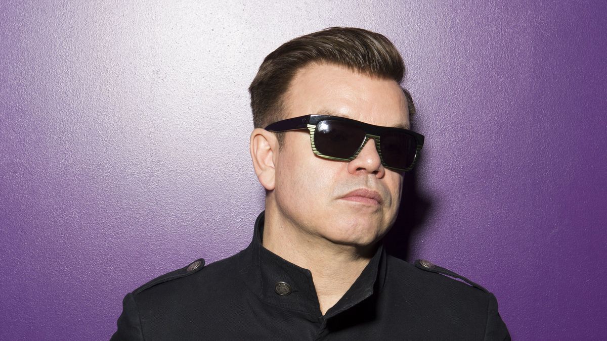 Paul Oakenfold hará un show gratuito en la base del cerro y un evento