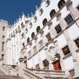 El litigio se originó en la Universidad de Guanajuato. El litigio se originó en la Universidad de Guanajuato.
