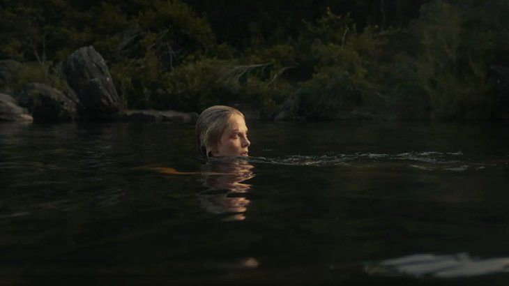 Esta promesa de aventura se transforma en un desafío por la supervivencia. En Netflix.