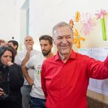 El exgobernador se encuentra en buen estado en la unidad de cuidados coronarios de la institución porteña. El exgobernador se encuentra en buen estado en la unidad de cuidados coronarios de la institución porteña.