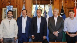 Gobernadores se reunieron para tratar las cuestiones de energía mencionadas en la ley ómnibus.&nbsp;