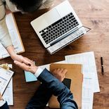 La pregunta es simple: ¿puede la claridad interior traducirse en efectividad sin muchas vueltas? La pregunta es simple: ¿puede la claridad interior traducirse en efectividad sin muchas vueltas?