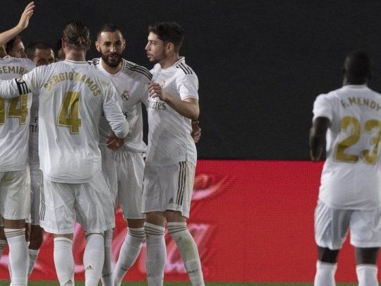 Real Madrid tardó en asentarse, pero finalmente venció a Valencia.